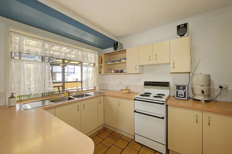 Seventh view of Homely house listing, 4 Lorikeet Avenue, Woodgate QLD 4660