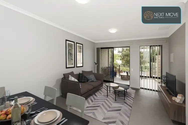 3/4 McKimmie Rd, Palmyra WA 6157