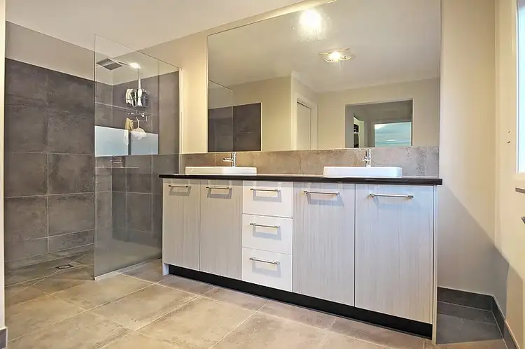 Fifth view of Homely rural property listing, 15 King Street, Beaufort VIC 3373