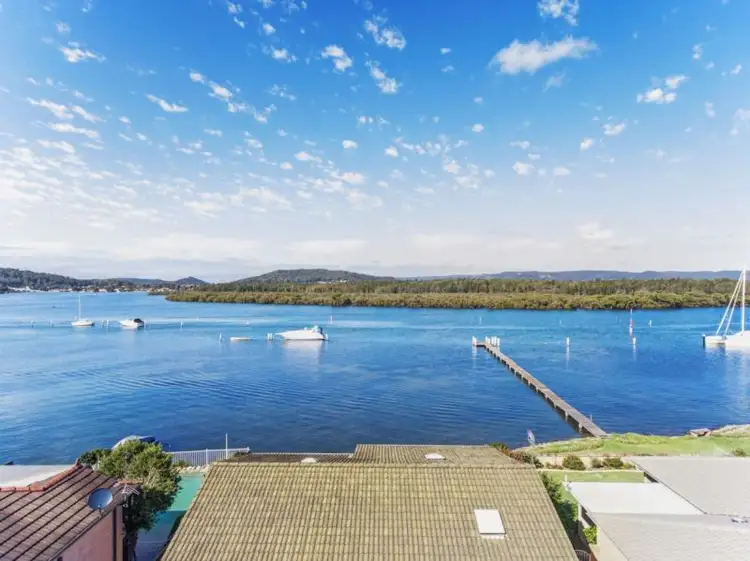 Fifth view of Homely house listing, 18 Morton Cr, Davistown NSW 2251