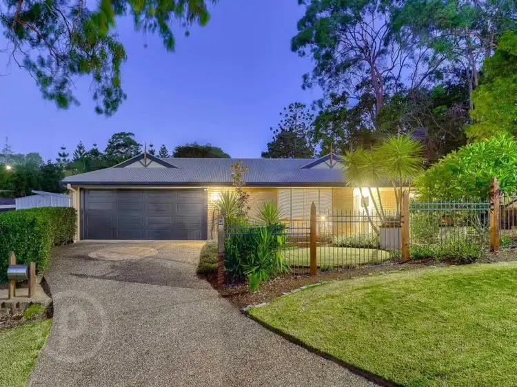 3 Madison Place, Carina QLD 4152