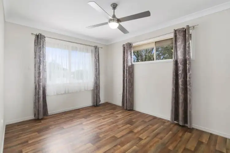 Fifth view of Homely house listing, 2 Protea Court, Yamanto QLD 4305