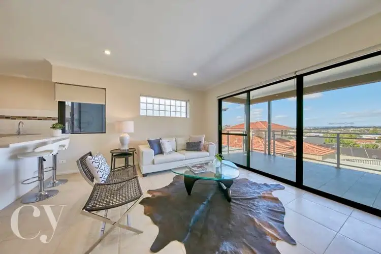 6/7 Birdwood Road, Melville WA 6156