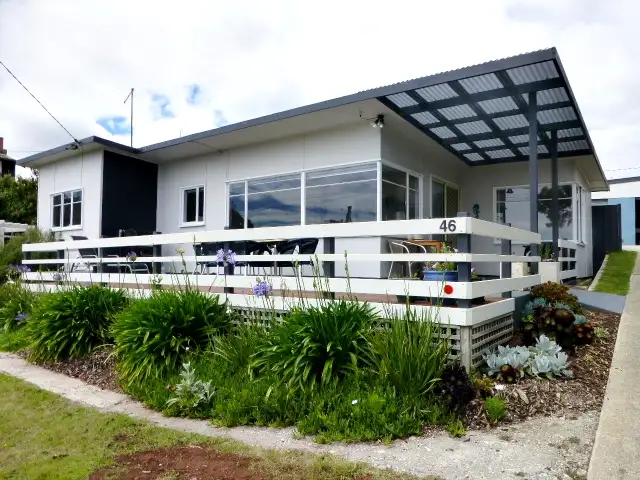46 Beach Crescent, Greens Beach TAS 7270