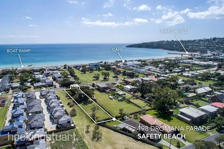 198 Dromana Parade, Safety Beach VIC 3936