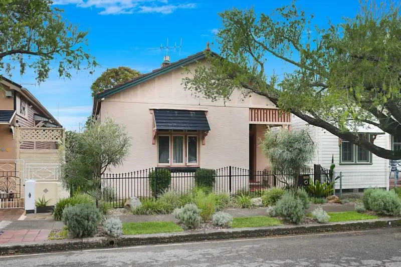 Main view of Homely house listing, 8 Reay Street, Hamilton NSW 2303