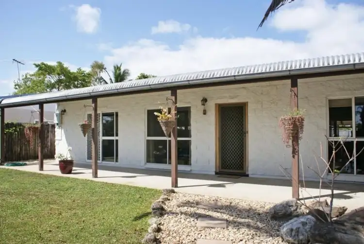 9 Kimberley Street, Trinity Park QLD 4879