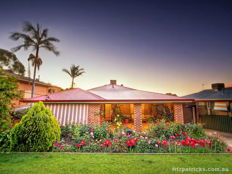 26 Mimosa Drive, Mount Austin NSW 2650