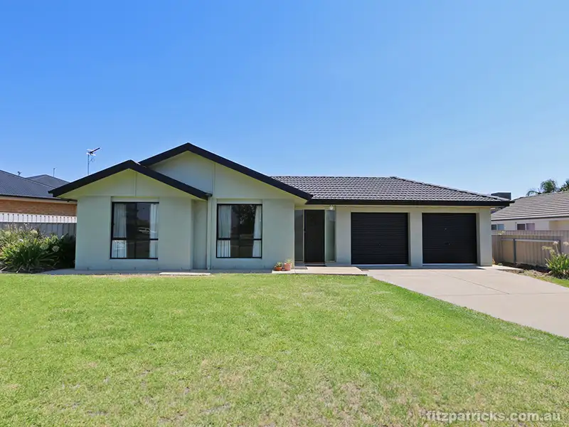 Main view of Homely house listing, 91 Yentoo Drive, Glenfield Park NSW 2650
