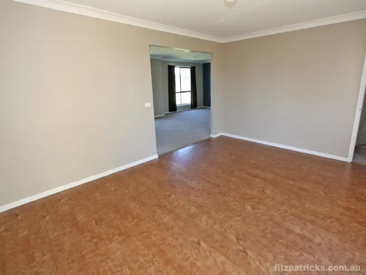 Fifth view of Homely house listing, 91 Yentoo Drive, Glenfield Park NSW 2650