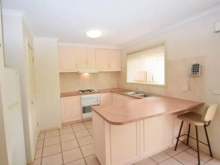 Fourth view of Homely townhouse listing, 11 Baroona Court, Wangaratta VIC 3677