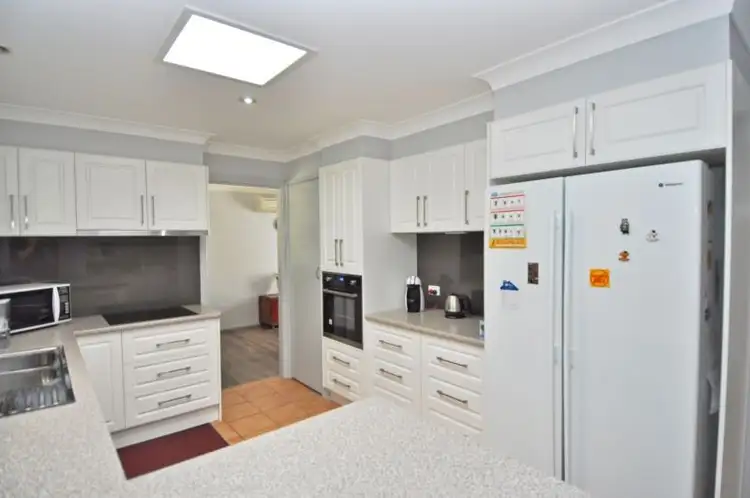 Fifth view of Homely house listing, 6 Boyd Street, Kelso NSW 2795