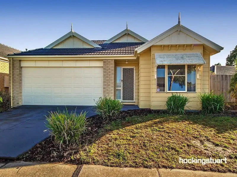 Main view of Homely house listing, 21 Deakin Grove, Burnside Heights VIC 3023