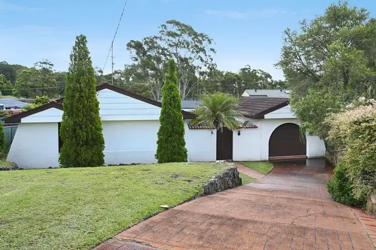 Main view of Homely house listing, 5 Winford Place, Macquarie Hills NSW 2285