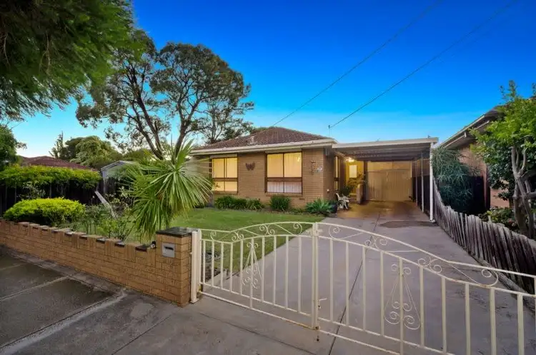 42 Shirley Street, Altona Meadows VIC 3028