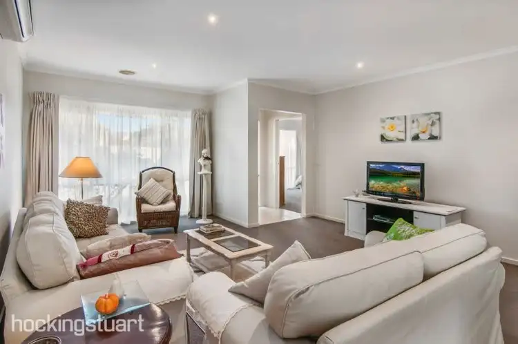 Second view of Homely unit listing, 6/12 Vickie Crt, Rosebud VIC 3939