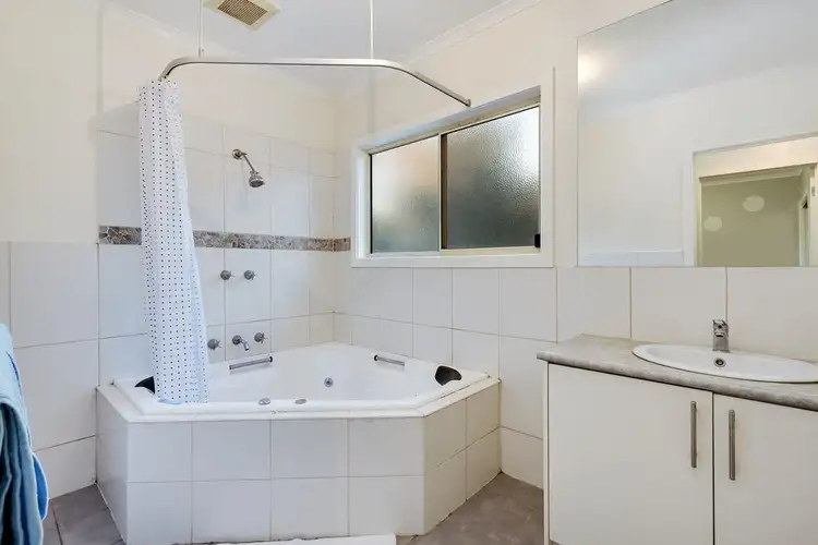Sixth view of Homely townhouse listing, 9/9 North Road, Lilydale VIC 3140