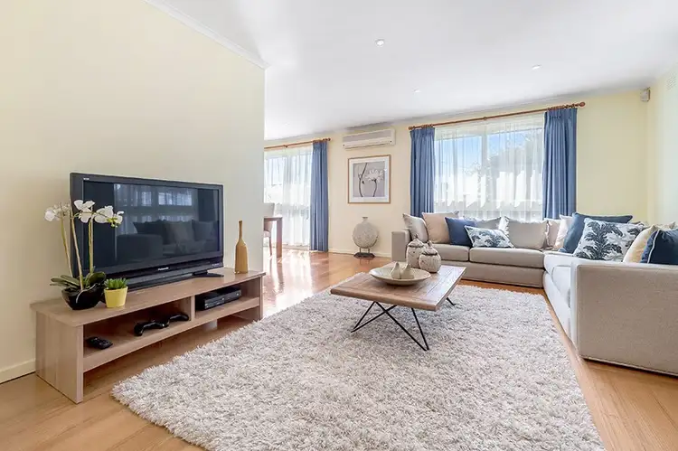 Second view of Homely house listing, 5 Field Court, Gladstone Park VIC 3043