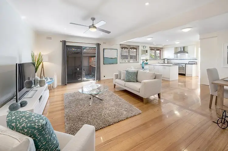 Fourth view of Homely house listing, 5 Field Court, Gladstone Park VIC 3043