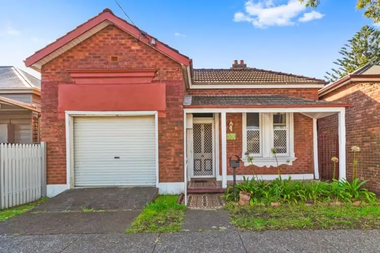 160 Denison Street, Hamilton NSW 2303