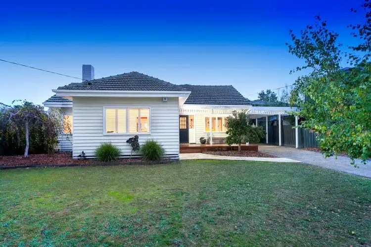 24 Bartlett Avenue