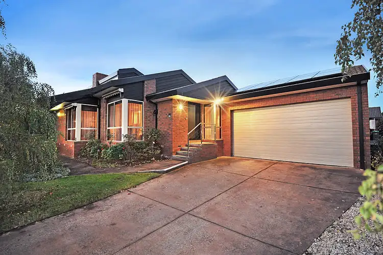 1 Links Court, Invermay Park VIC 3350