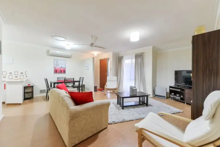 Fifth view of Homely villa listing, 5/311 Wharf Street, Queens Park WA 6107