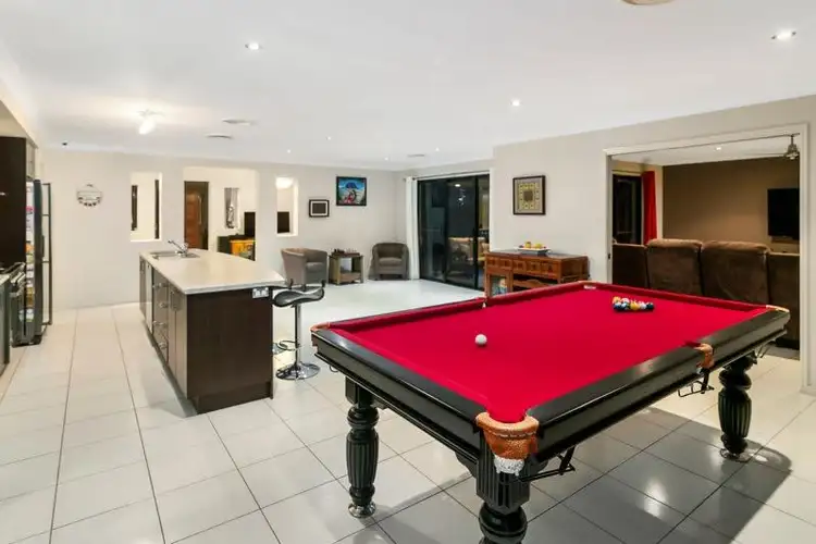 169 Edwards Street, Flinders View QLD 4305