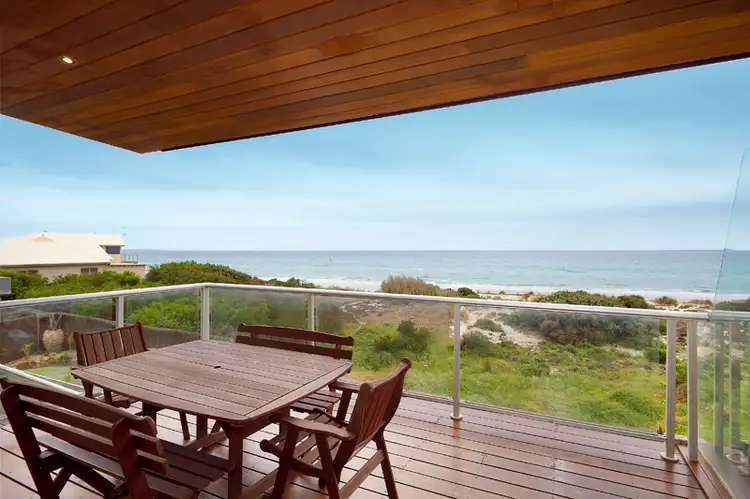 2/2 Harding Lane, Bonbeach VIC 3196