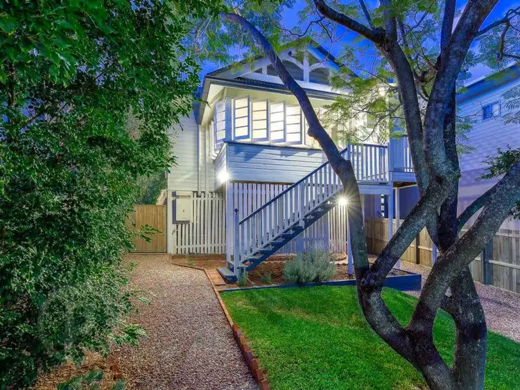 23 South Street, Newmarket QLD 4051