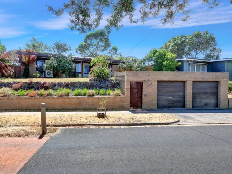 204 Cranbourne Road, Frankston VIC 3199