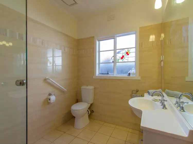 Fourth view of Homely house listing, 11 Victoria Parade, Frankston VIC 3199