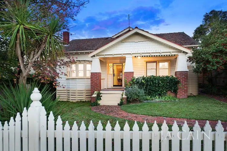 9 Summerhill Road, Glen Iris VIC 3146