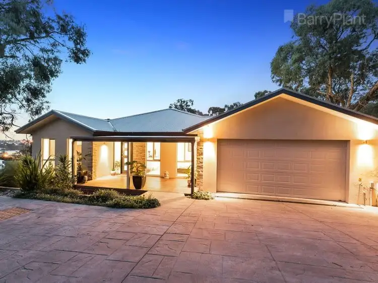 2/23 Parker Avenue, Boronia VIC 3155