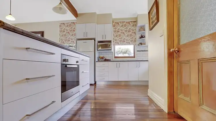 Fifth view of Homely house listing, 5 Smith Street, Beechworth VIC 3747