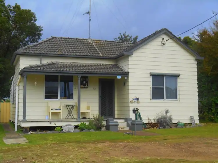 42 Brunker Street, Kurri Kurri NSW 2327