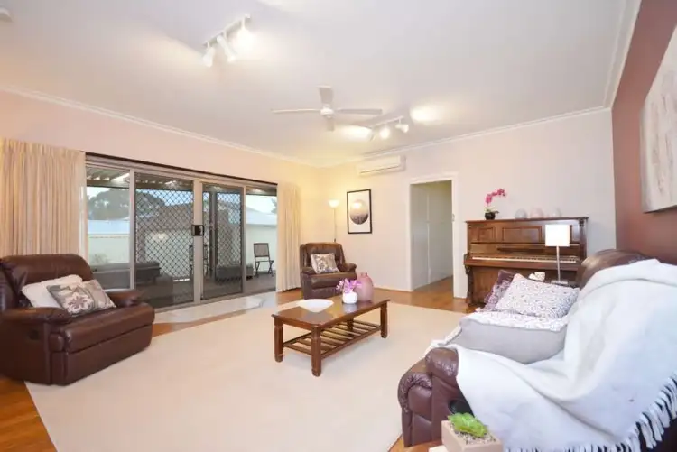 Fifth view of Homely house listing, 33 Spring Street, Tullamarine VIC 3043