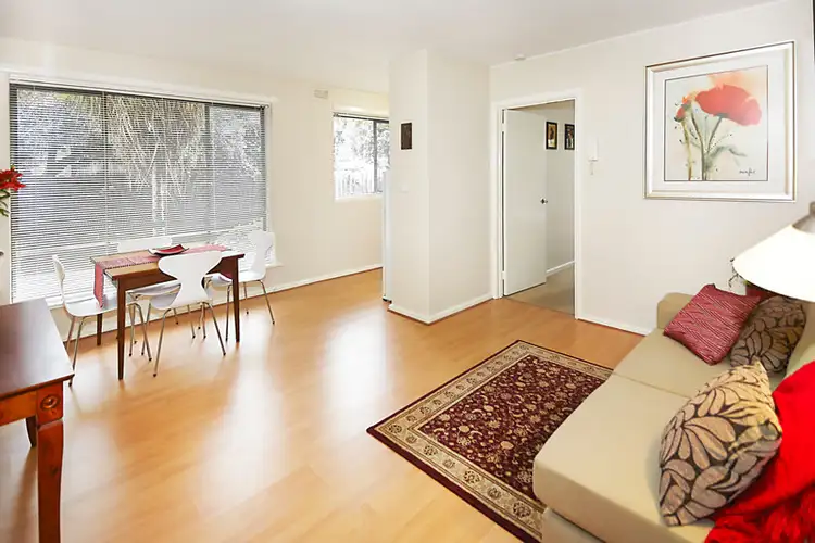 Second view of Homely apartment listing, 1/6 Arthur Street, Fairfield VIC 3078
