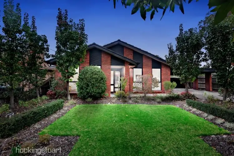15 Polly Woodside Drive, Altona Meadows VIC 3028