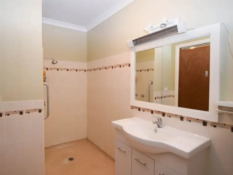 Seventh view of Homely house listing, 24 Hulme Drive, Wangaratta VIC 3677