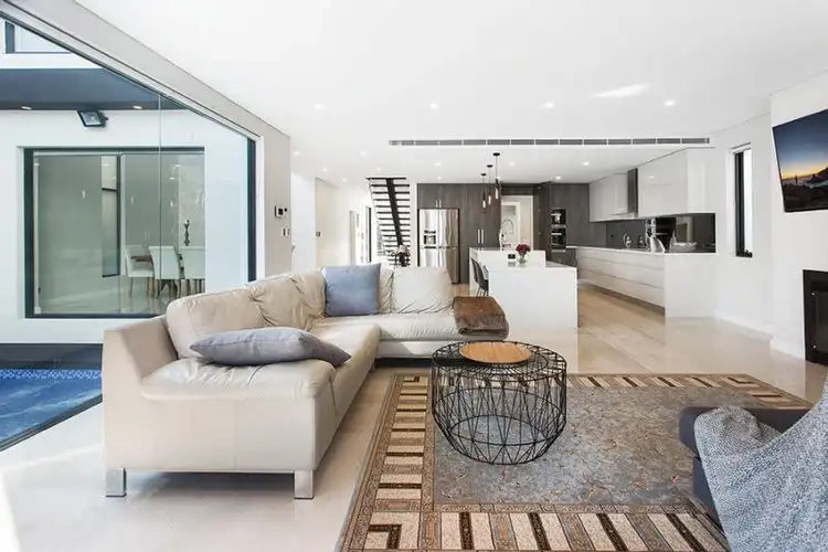 Sixth view of Homely house listing, 25 The Esplanade, South Hurstville NSW 2221