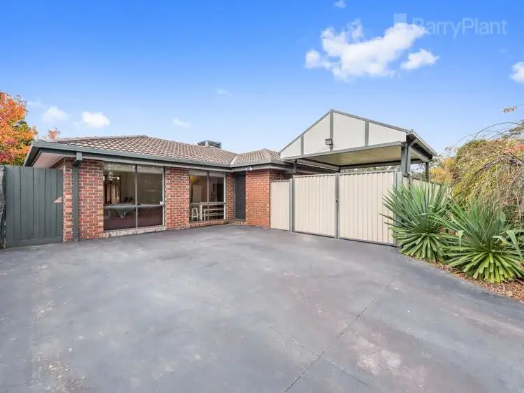 17 Handasyde Avenue, Kilsyth South VIC 3137