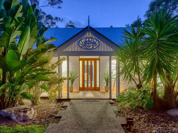 6 Mary Orr Court, Camp Mountain QLD 4520