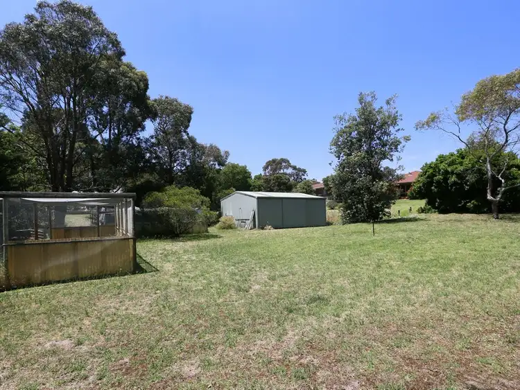 Second view of Homely house listing, 10 Grenfell Way, Rosebud VIC 3939