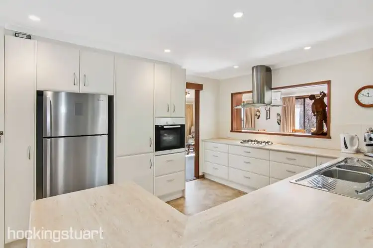 Fifth view of Homely house listing, 7 Crest Drive, Rosebud VIC 3939