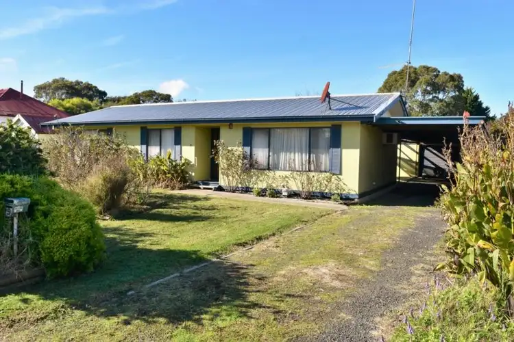 9 Caledonian Crescent, Wonthaggi VIC 3995
