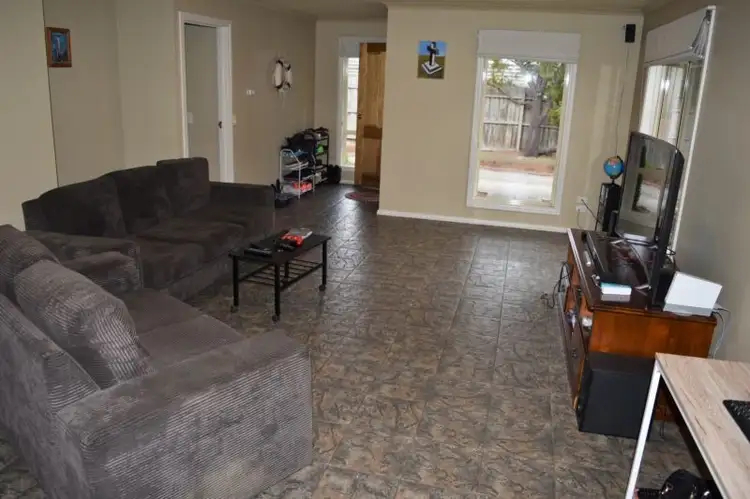 Fifth view of Homely unit listing, 2/5 Cameron Street, Wonthaggi VIC 3995