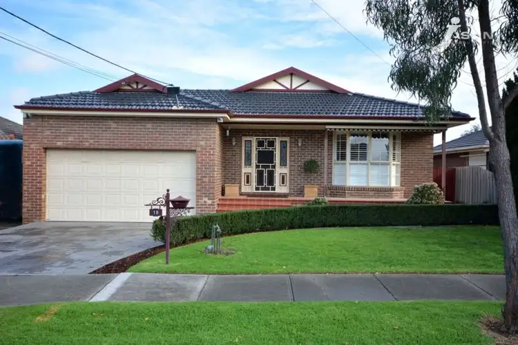 19 Gordon Street, Tullamarine VIC 3043