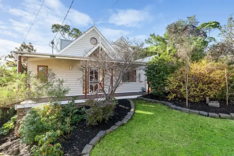 15 Mohilla Street, Mount Eliza VIC 3930