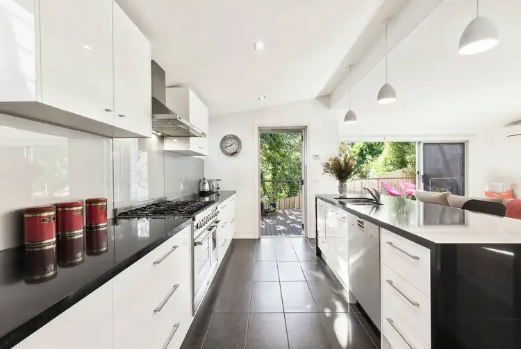 Fifth view of Homely house listing, 15 Mohilla Street, Mount Eliza VIC 3930